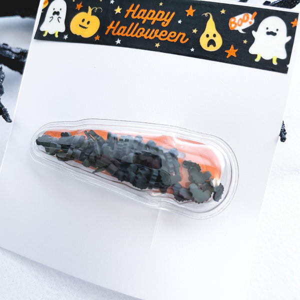 Black Bats Shaker Snap Clip