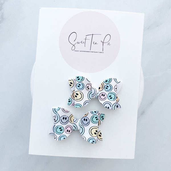 Smiley Face Pigtail Hair Bows