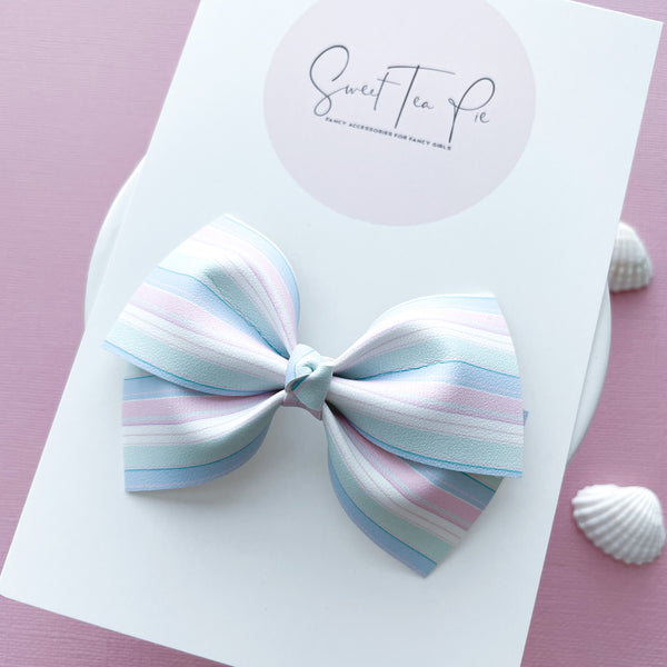Coastal Cutie Modern Lu Hair Bow