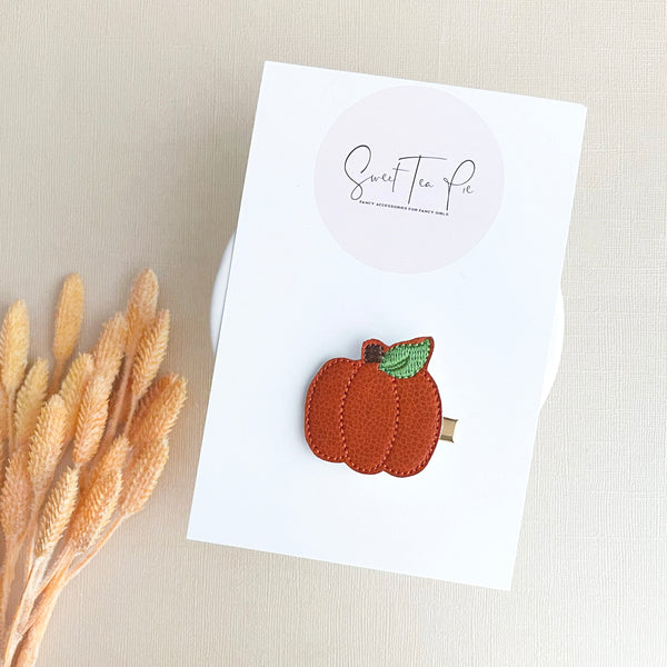 Favorite Pumpkin Glam Clip