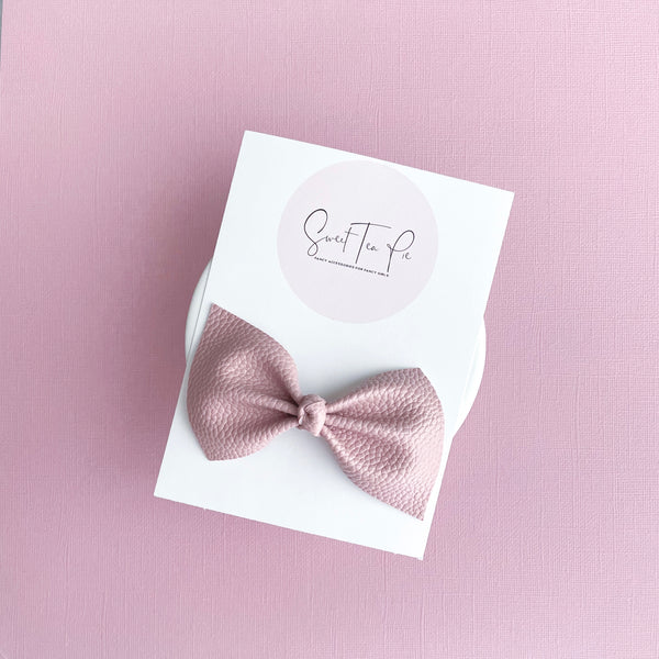 Quartz Pink Knot Hair Bow