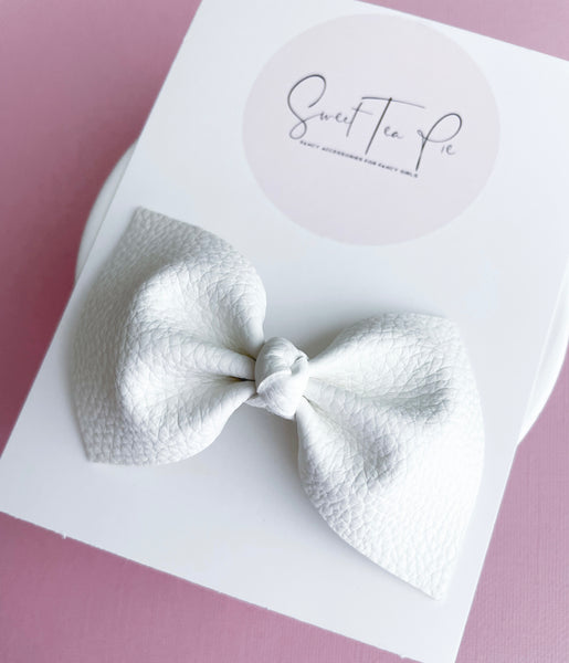 Blanc Knot Hair Bow