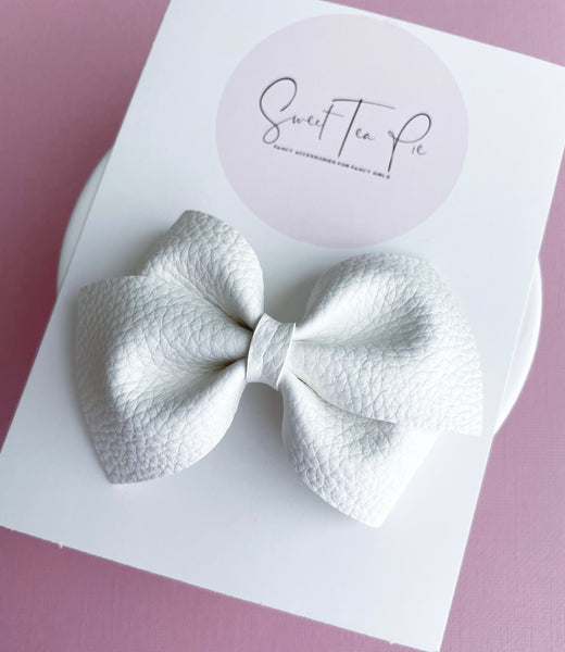 Blanc Lu Hair Bow