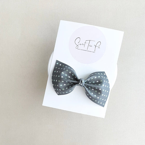 Shamrockin' Knot Hair Bow