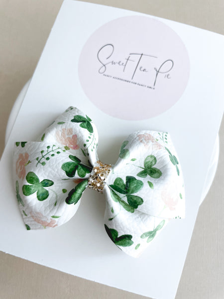 Field of Clovers Lu Hair Bow