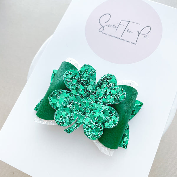 Four Leaf Clover Pinched Loop Hair Bow
